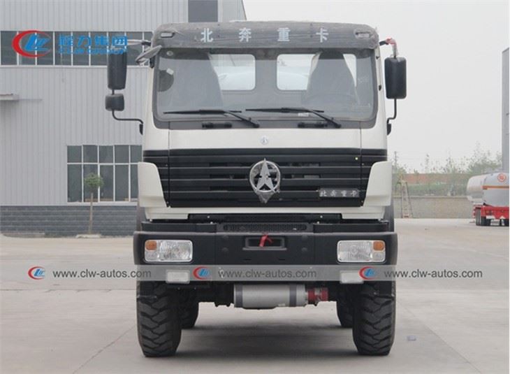 North Benz 4X4 4WD Oil Refuleing Tank Truck