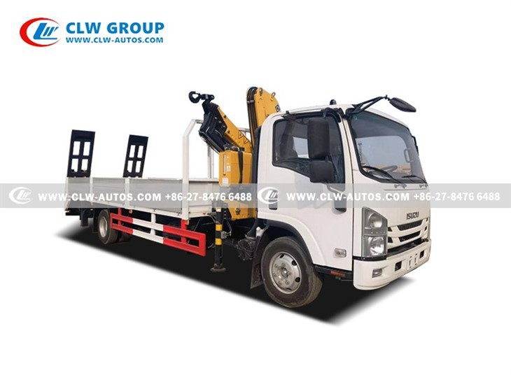 NPR Flatbed Truck With 4Ton Crane