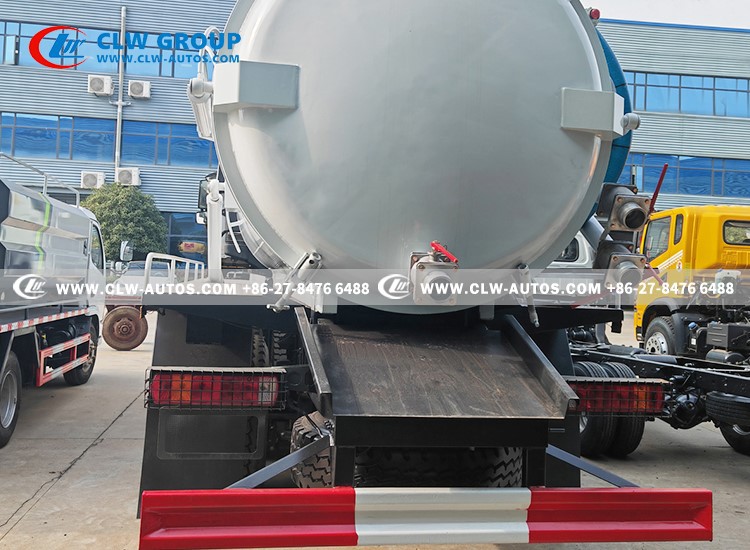 HOWO 6X4 16CBM Sewage Vacuum Suction Truck 4
