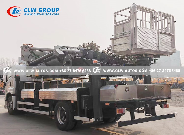 Isuzu 45m Manlift Aerial Working Truck 7