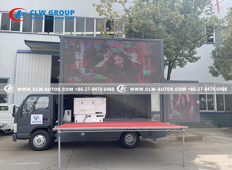 ISUZU Outdoor Full Color LED Advertisment Truck 4