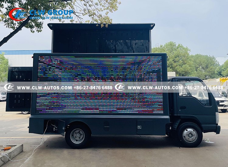 ISUZU Outdoor Full Color LED Advertisment Truck 6
