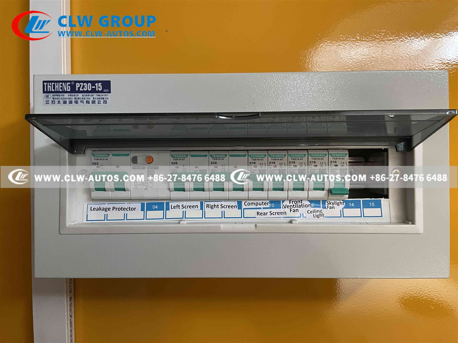 Outdoor Mobile Full Color LED Advertising Billboard Truck 18