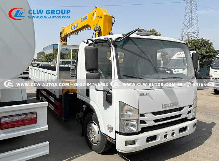 ISUZU 4X2 5Tons Straight Crane Truck 11 ISUZU 4X2 5Tons Straight Crane Truck 11