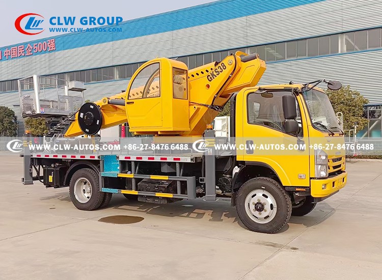 ISUZU 4X4 38Meters Telescopic Boom Lift Truck 7