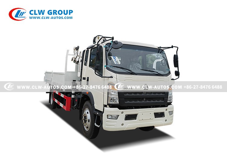 HOWO 3 Ton Crane Truck 1