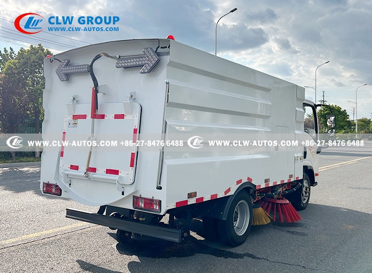 FAW 3CBM Small Street Sweeper Truck 8