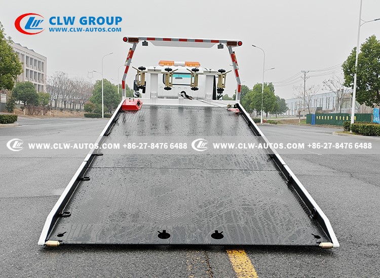 9ISUZU 4x2 flatbed recovery truck 9ISUZU 4x2 flatbed recovery truck