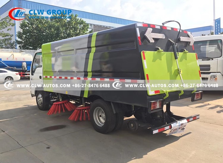 7road sweeper truck 120hp