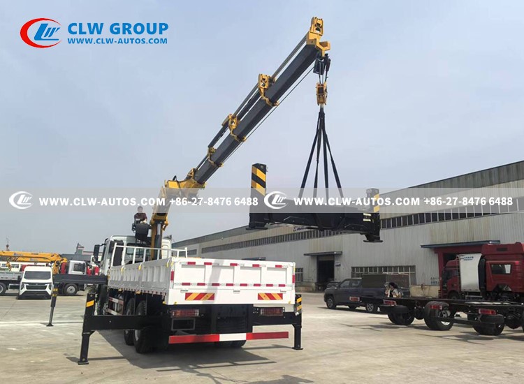 5Sinotruk howo crane truck