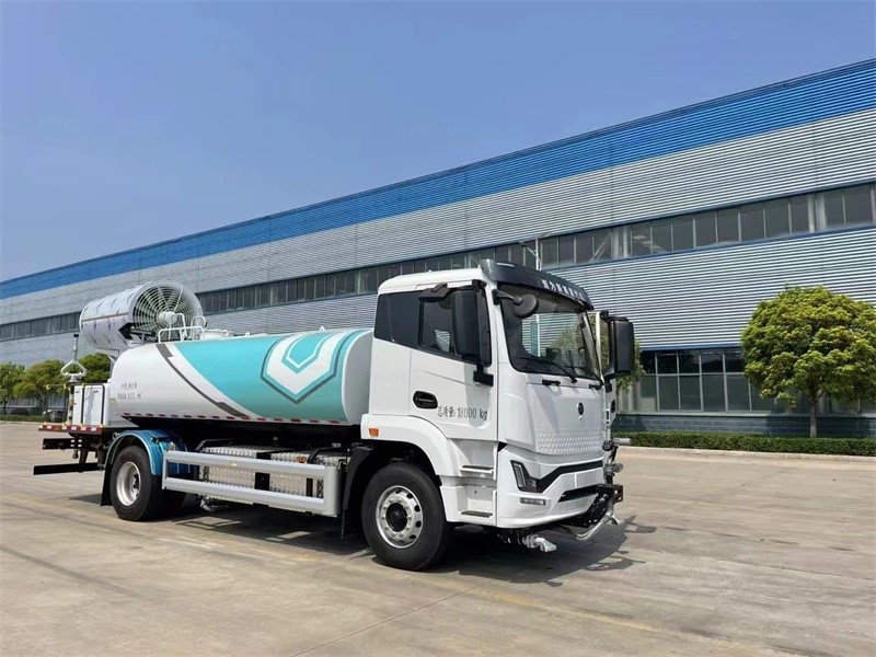 Dust Suppression Truck 1