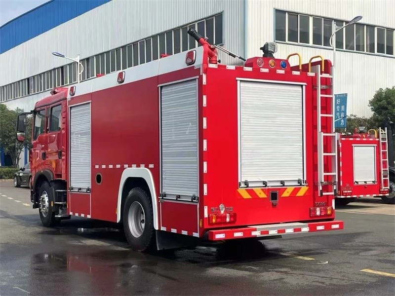 foam fire truck 2