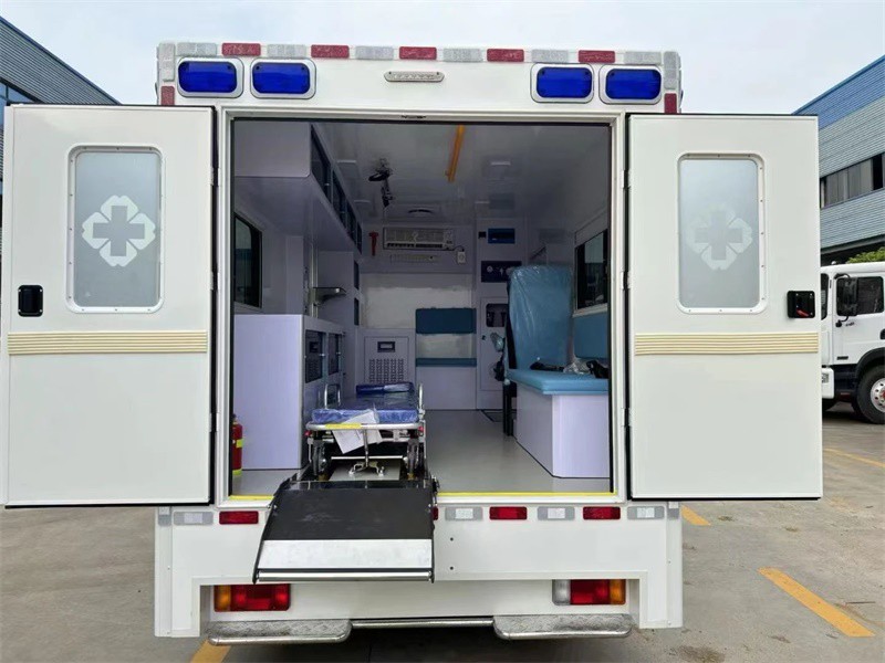 Ambulance 4