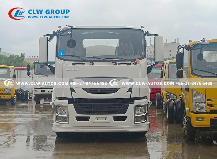 5isuzu water delivery truck