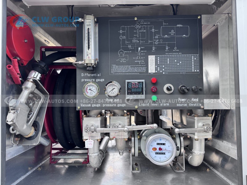 Fuel service truck