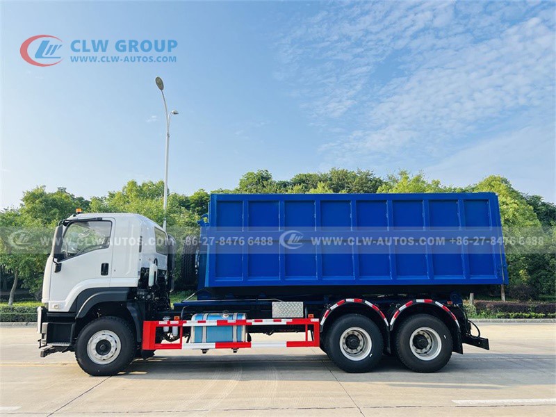 Roll-off Truck