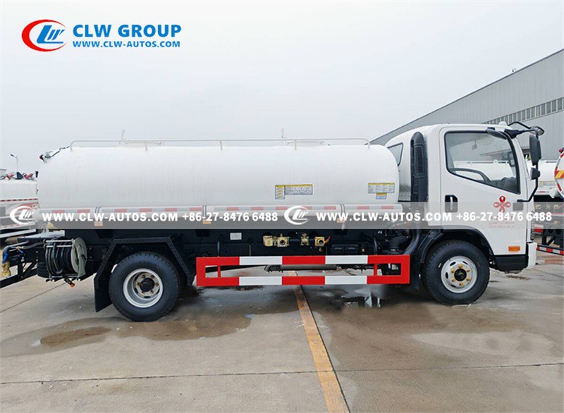 Water Transporting Vehicle