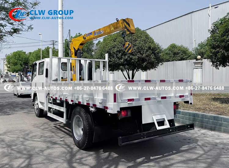8isuzu 6-wheels crane truck