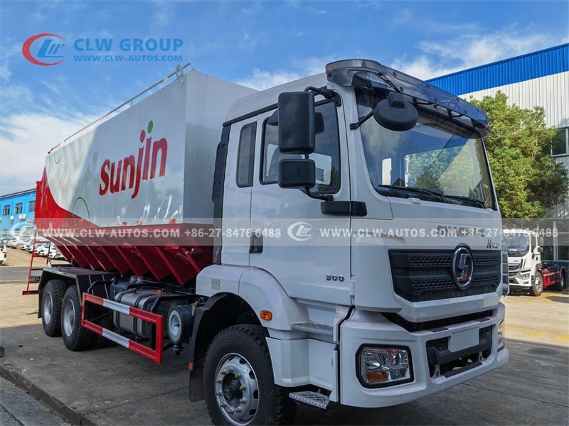Bulk Feed Delivery Truck