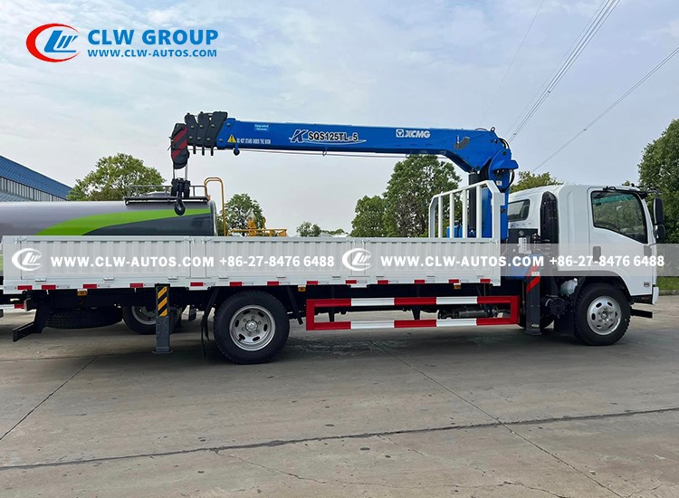 8isuzu 700p truck mounted crane