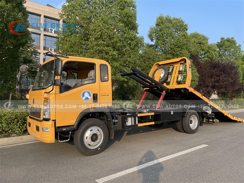 Wrecker Truck