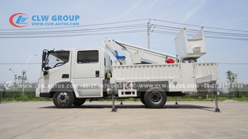 Aerial lift truck