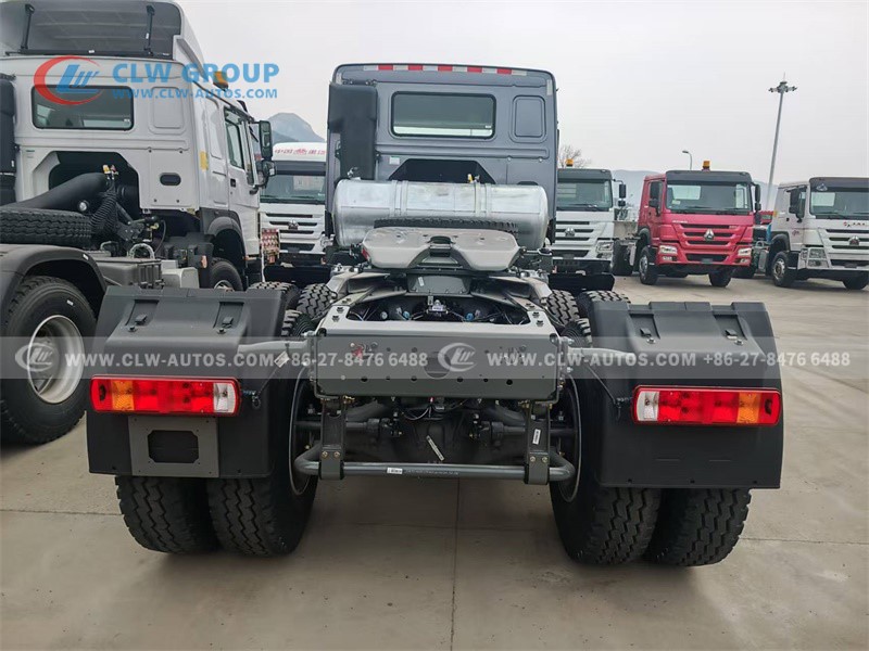 Truck Head