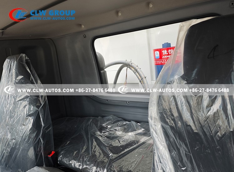 11isuzu cabin with one sleeper