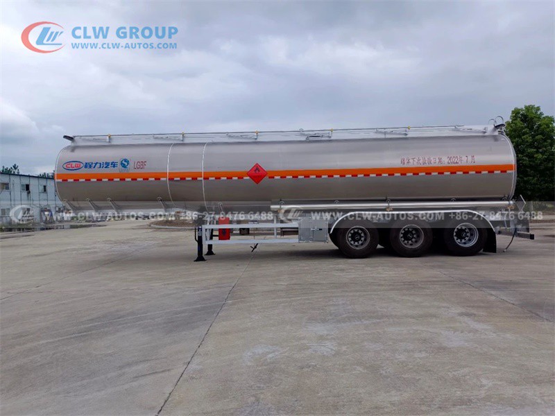 Fuel Tanker Semi-Trailer
