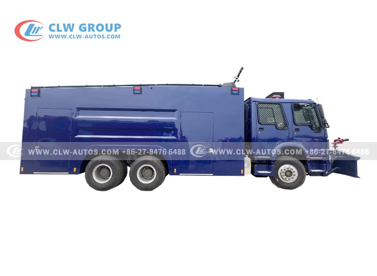 Explosion-Resistant Water Cannon Firefighting Vehicle
