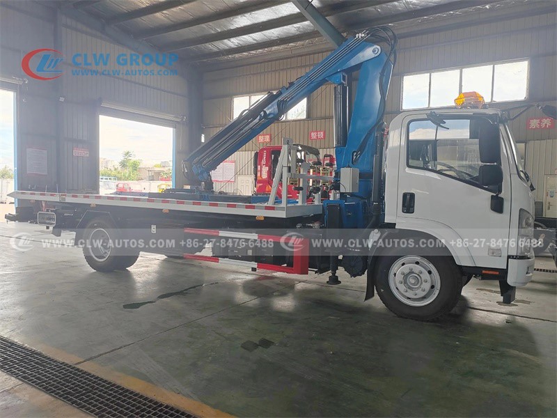 Rollback Wrecker with Crane