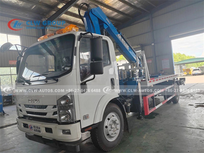 Tow Truck with Crane
