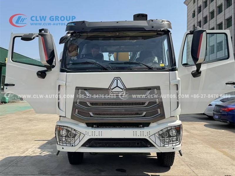Cargo Truck with Crane