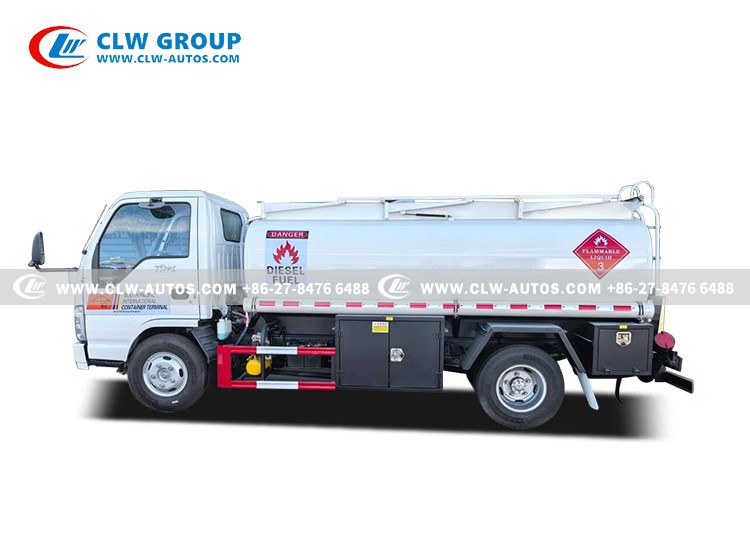 RHD 5cbm fuel tanker truck supplier