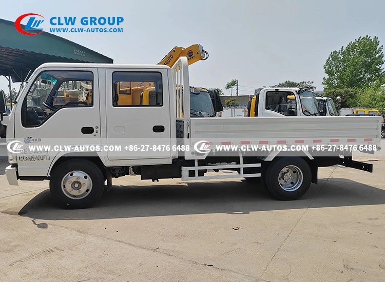 8ISUZU Cargo Truck