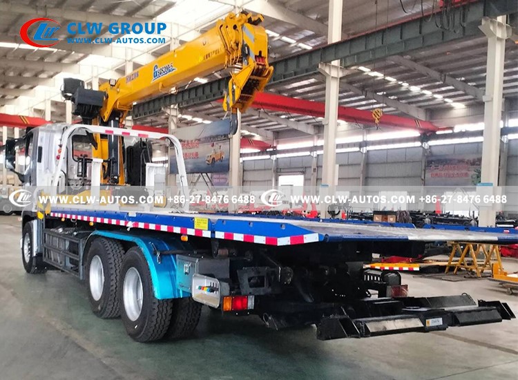 ISUZU Wrecker truck with crane supplier