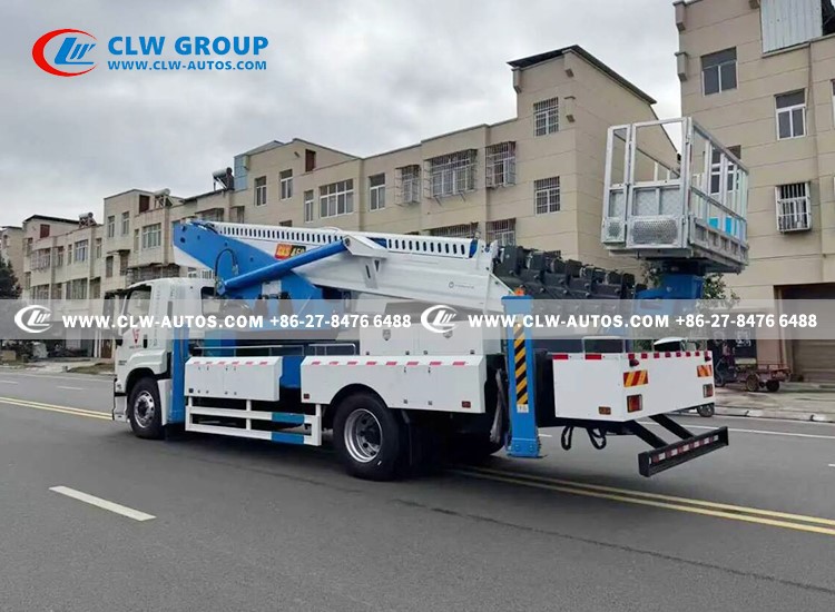 4isuzu ftr 4x2 45m manlift truck