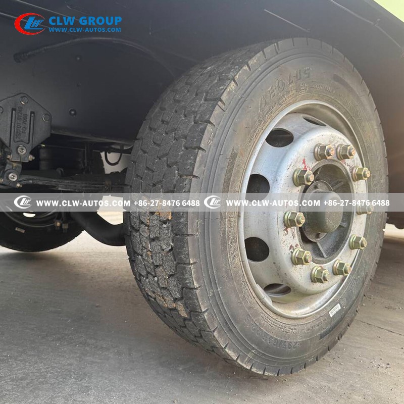 10isuzu 4x2 fvr 300hp recovery truck