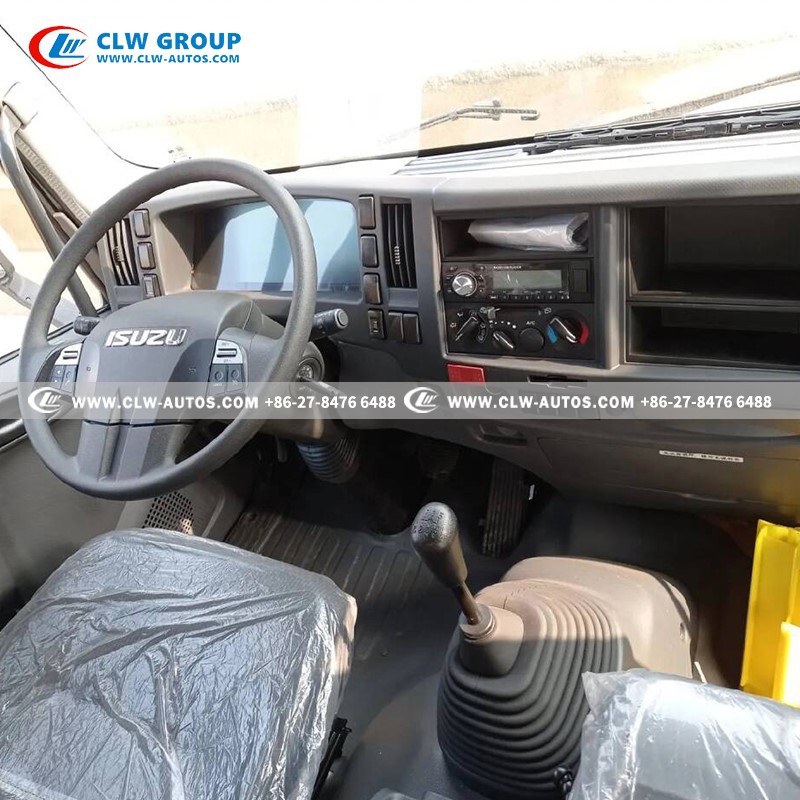 9ISUZU FTR 10Ton Flatbed Tow Truck