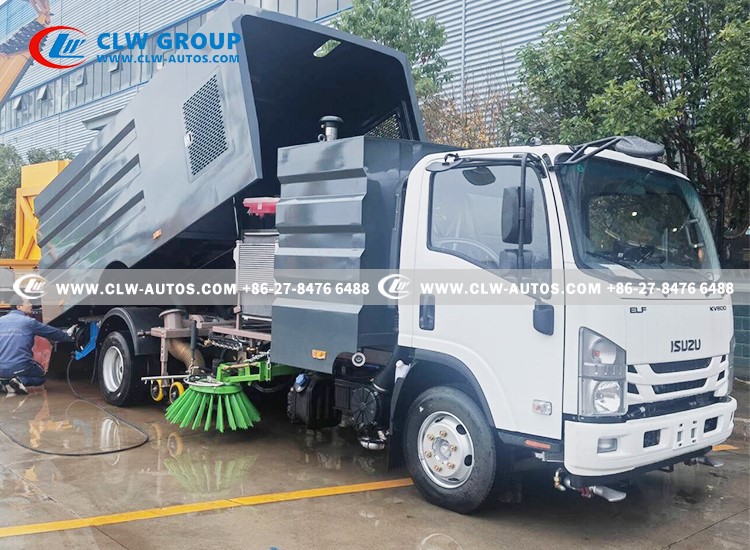 4ISUZU 4x2 KV800 Washing and Sweeping Truck 4ISUZU 4x2 KV800 Washing and Sweeping Truck