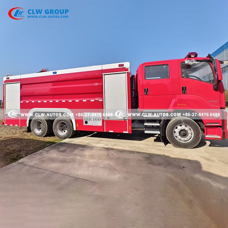 9ISUZU 6X4 15CBM Foam Fire Truck