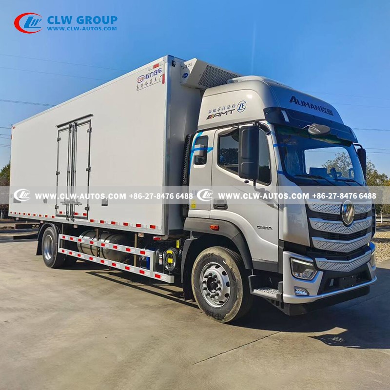 Refrigerated storage truck