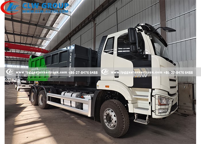 Garbage Hooklift Truck