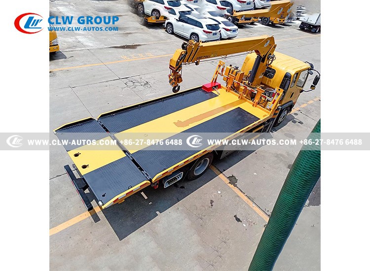 One to two wrecker truck