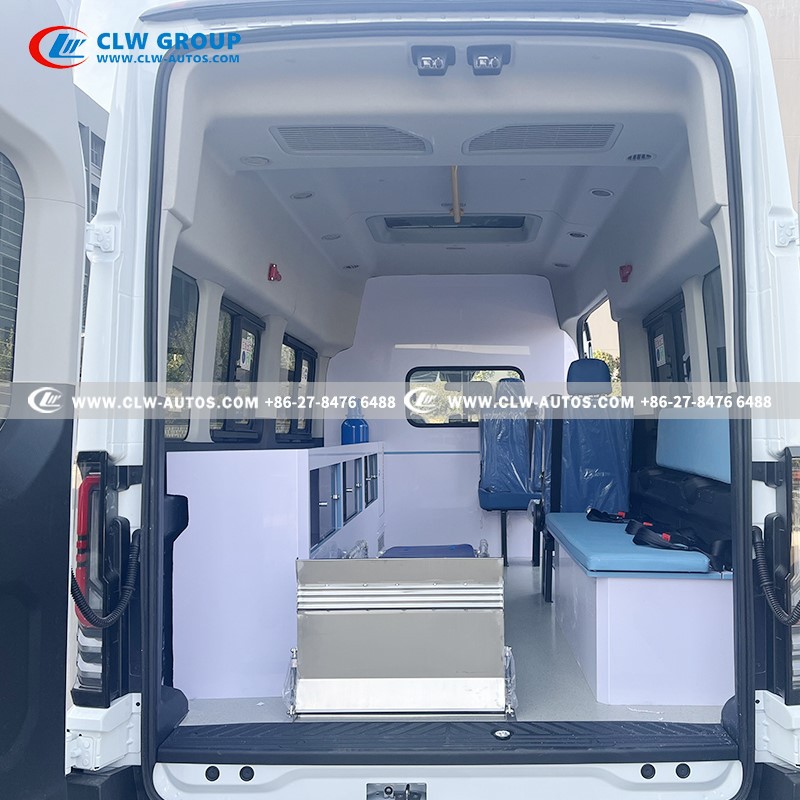 Interior design of transported type ambulance