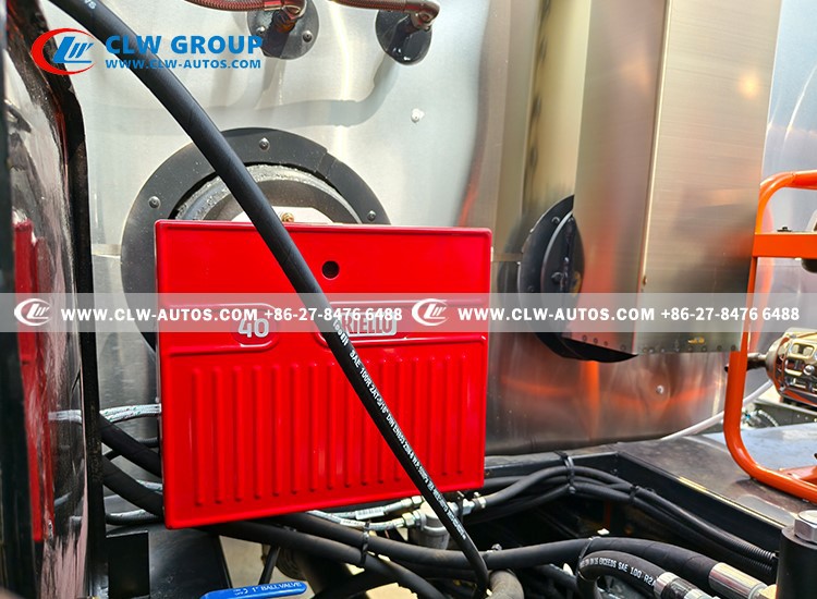 10-15m Heavy-Duty Asphalt Distributor with Intelligent System