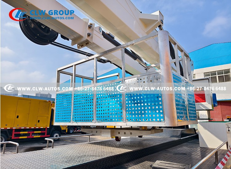 ISUZU FTR Aerial Work Truck 2