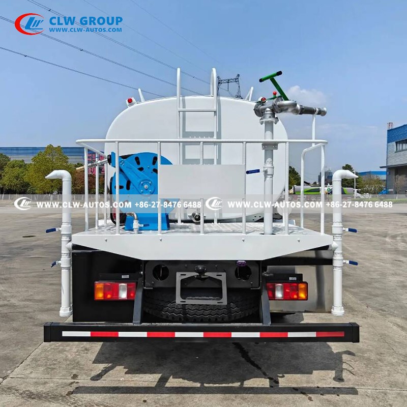 Rear water-gun platform
