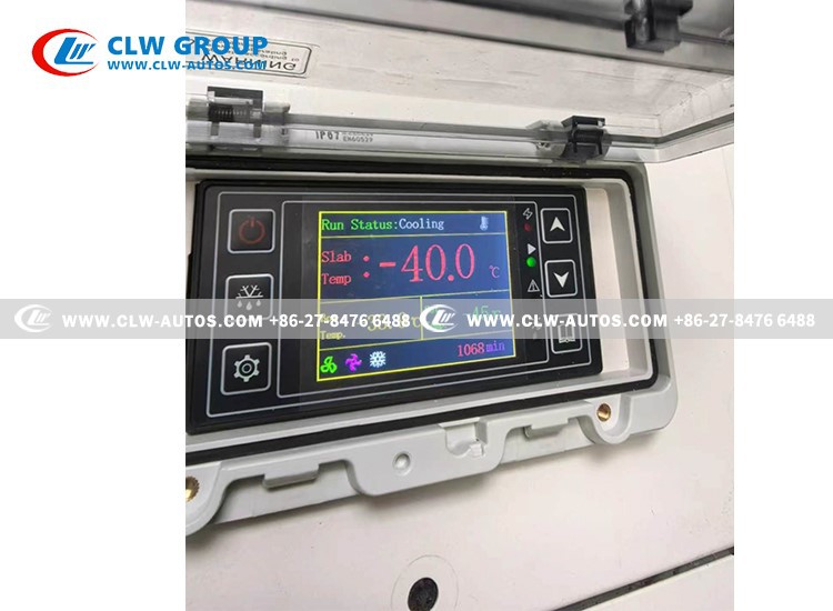 Mobile cold storage truck