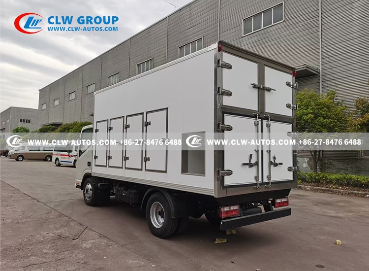 Sub-zero refrigerated truck